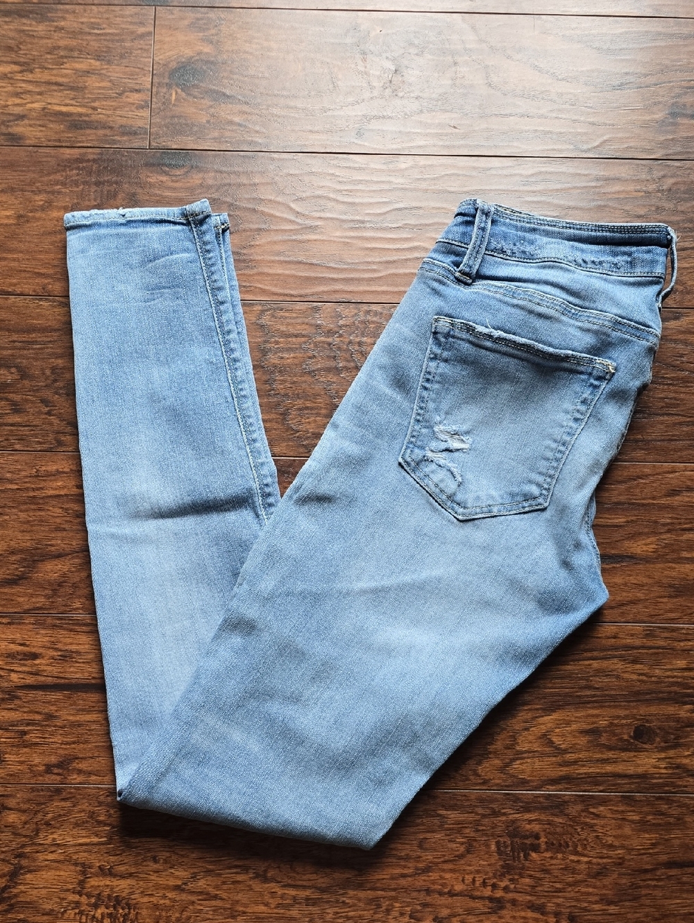 Daytrip Light Wash Skinny Jeans Size 26R